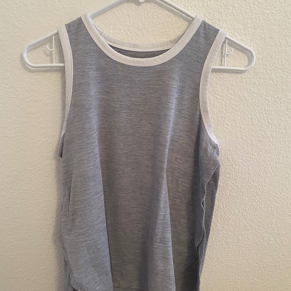 Old Navy Active Tops